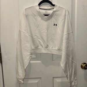Under Armour Women's V-Neck White Sweater